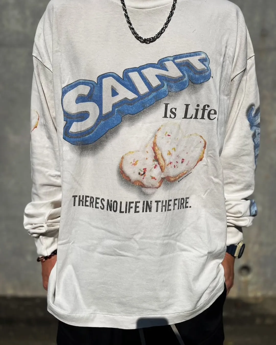 SAINT Mxxxxxx HEART COOKIES L/S TEE/WHT Love Oreo printed long sleeves Off-white S-XL Customized co-branded main mark/wash mark Correct version Ready-made garments washed and distressed VINTAGE feeling Top-notch printing technology Perfect restoration
